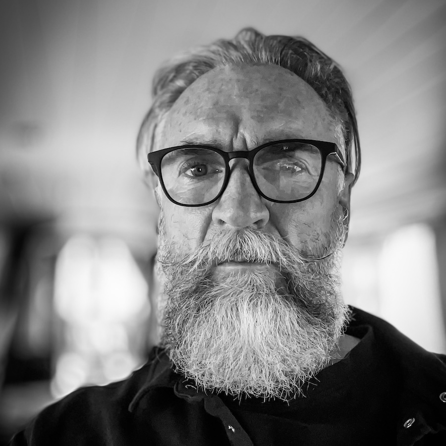 Wildlife filmmaker Peter Haken
